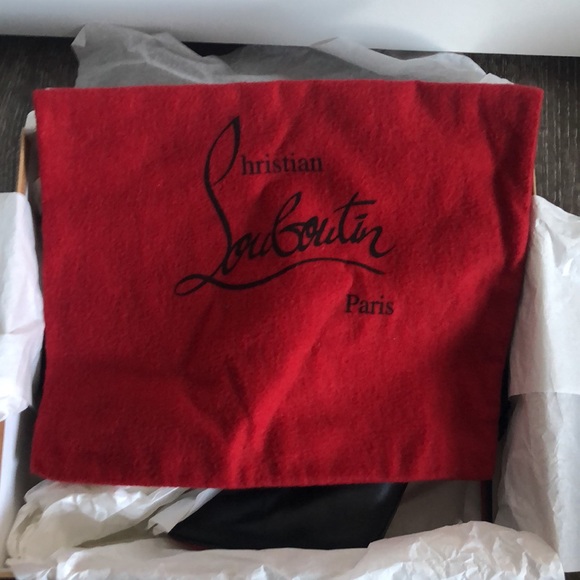 LNIB—Christian Louboutin Dugueclina 100 Napa cut out ankle bootie in Size 38 - Picture 13 of 16